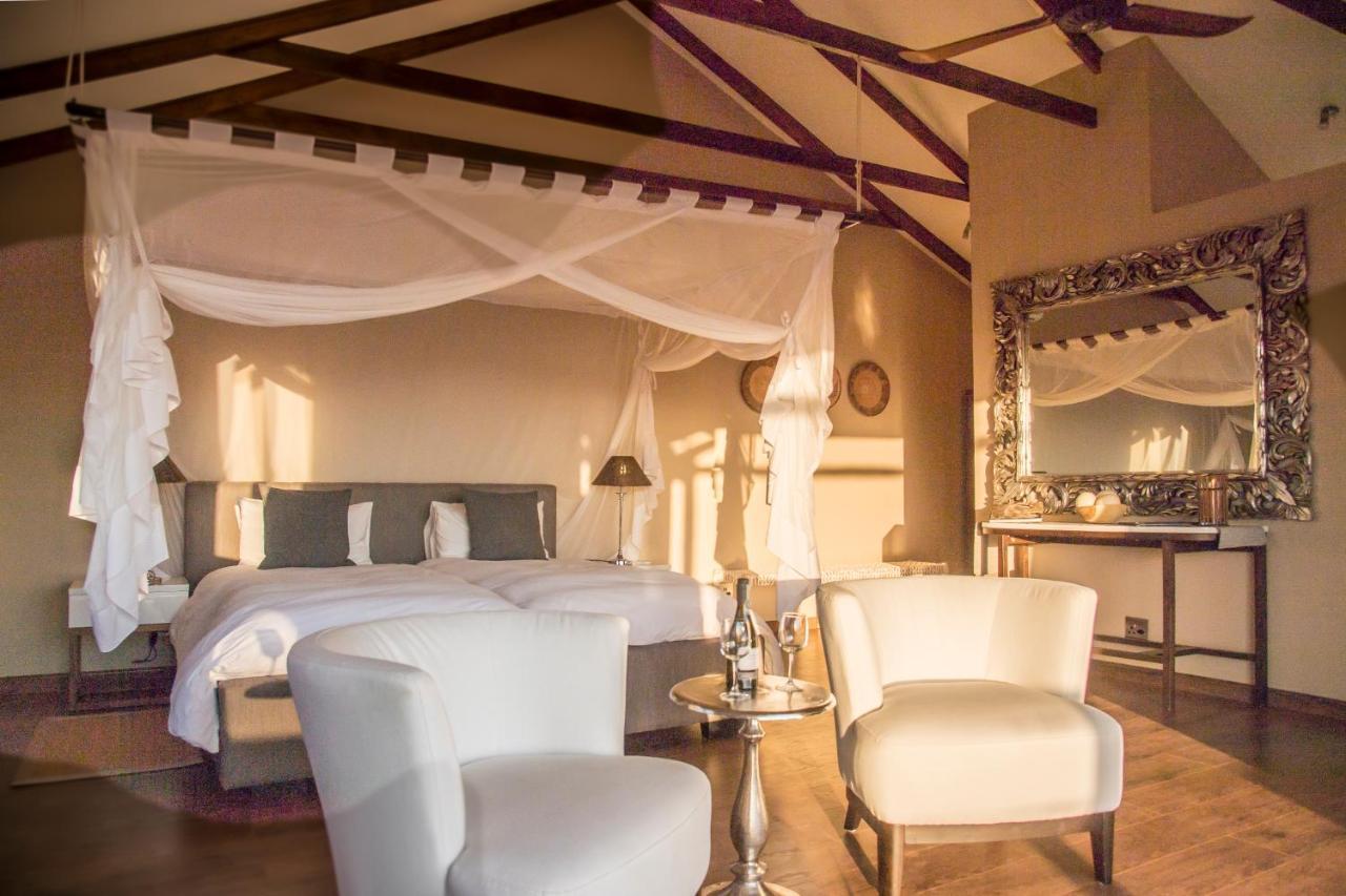 Bagatelle Kalahari Game Ranch Villa Hardap Buitenkant foto