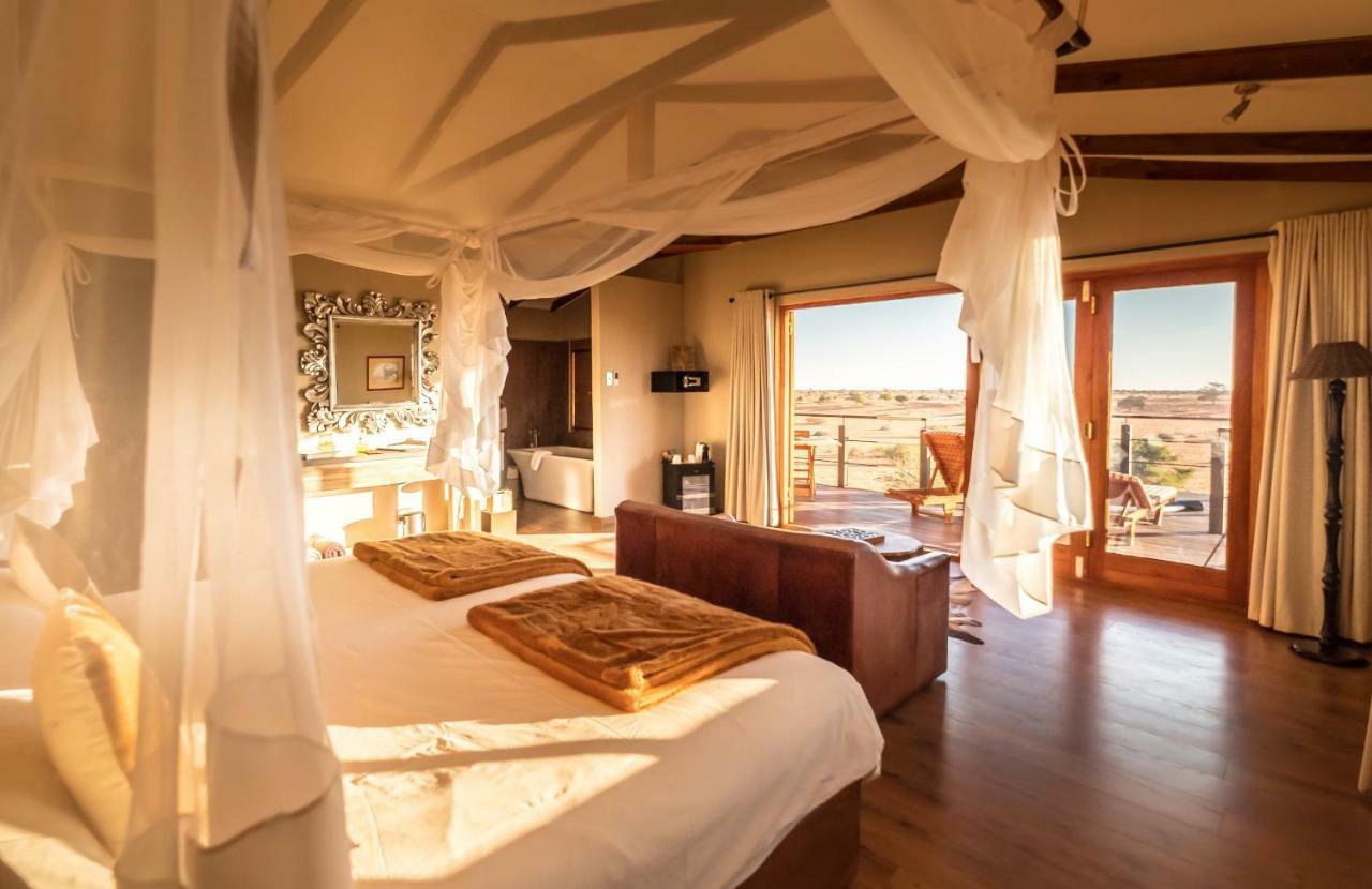 Bagatelle Kalahari Game Ranch Villa Hardap Buitenkant foto
