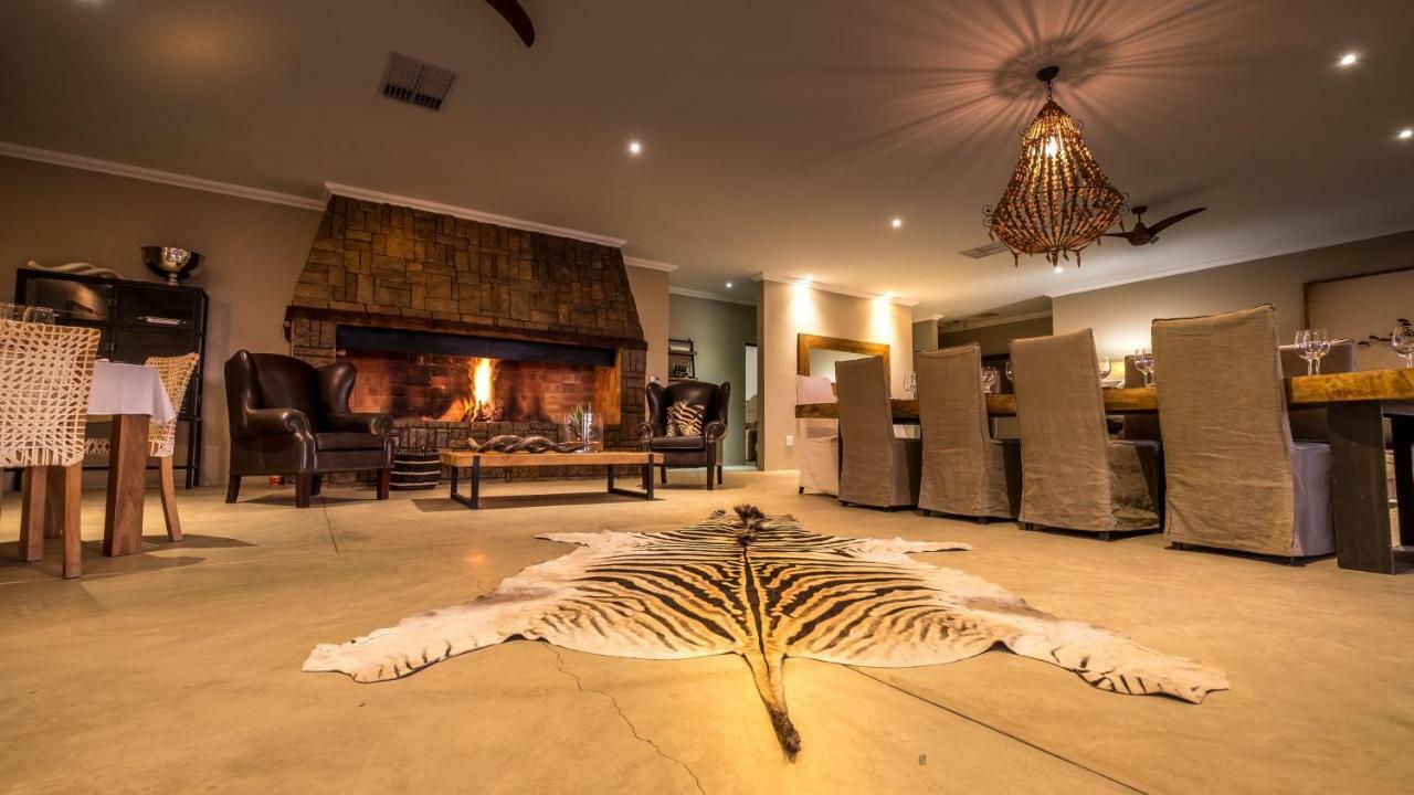 Bagatelle Kalahari Game Ranch Villa Hardap Buitenkant foto